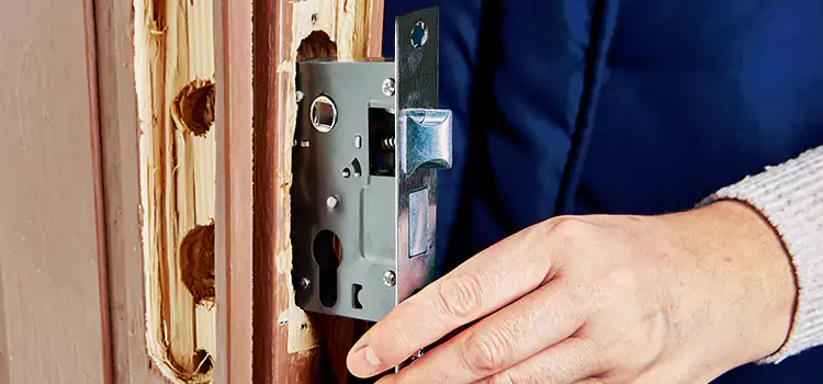 Garage Door Lock Replacement Randallstown
